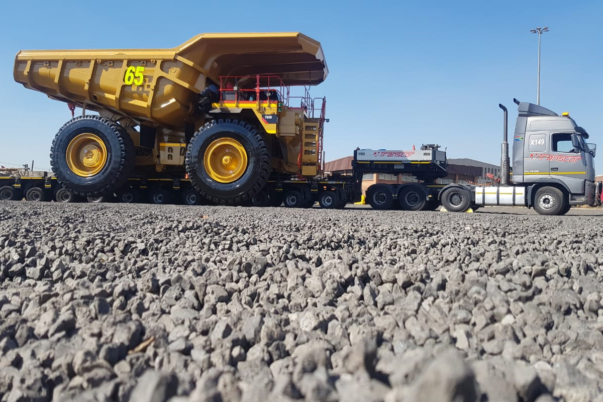 Mining dump truck transport